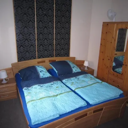Ferienhaus In Nesse Mit Garten, Terrasse Und Grill Holiday home *